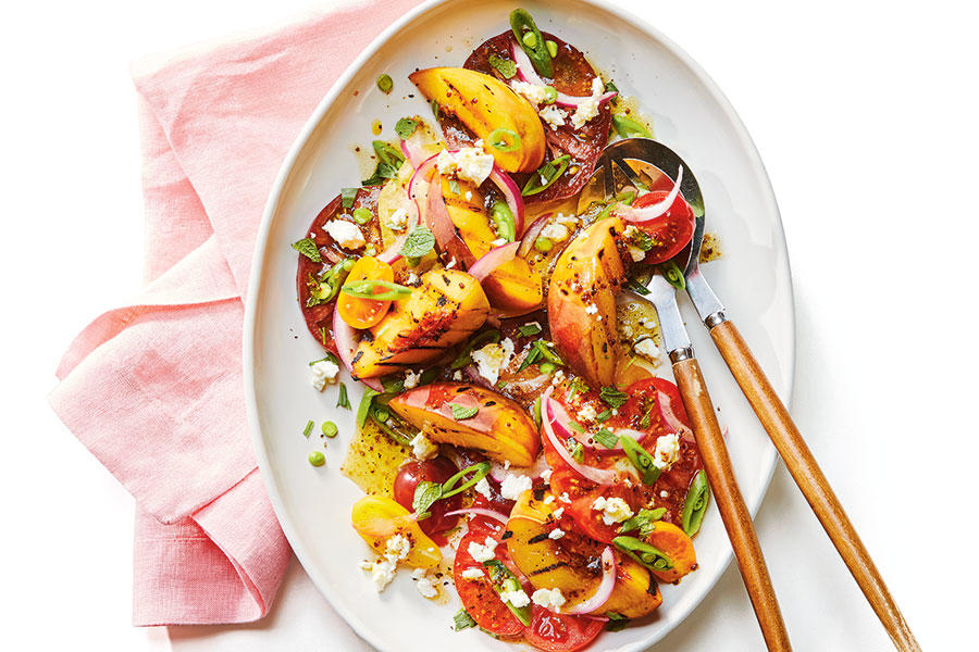 Grilled peach and tomato salad