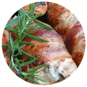 GRILLED CHICKEN WITH ROSEMARY AND BACON